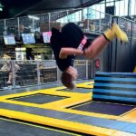 140 e6a4b6eb fb51 46b1 948e 4b8981c92e4c yy