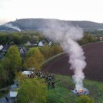 0bb1b264 aabe 4e95 8cb4 c3bde3b6c67f y